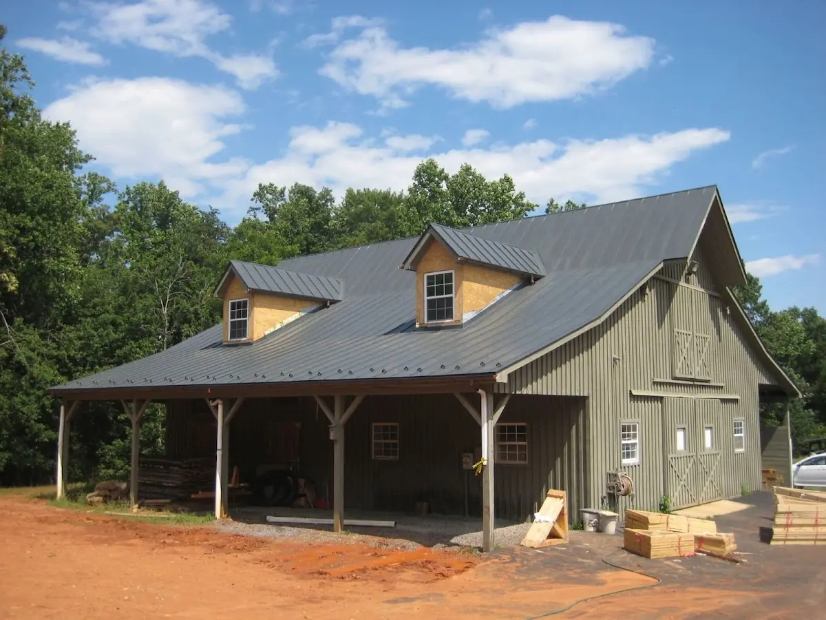 Expert Metal Roof Repair workmanship in Fisher - Mill Plain - Fisher's Village